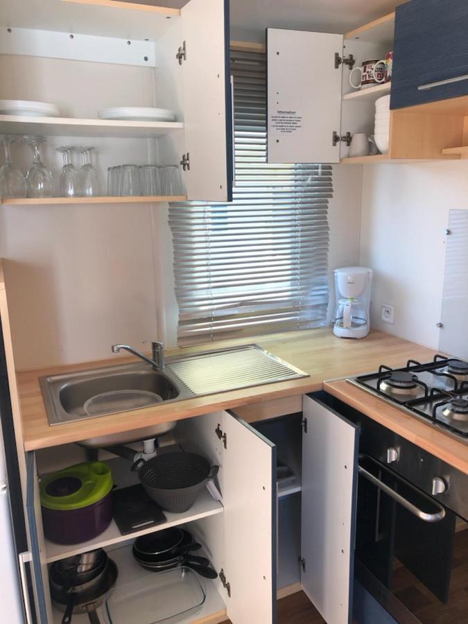 Beau Soleil 113 Apartment Biville-sur-Mer ภายนอก รูปภาพ